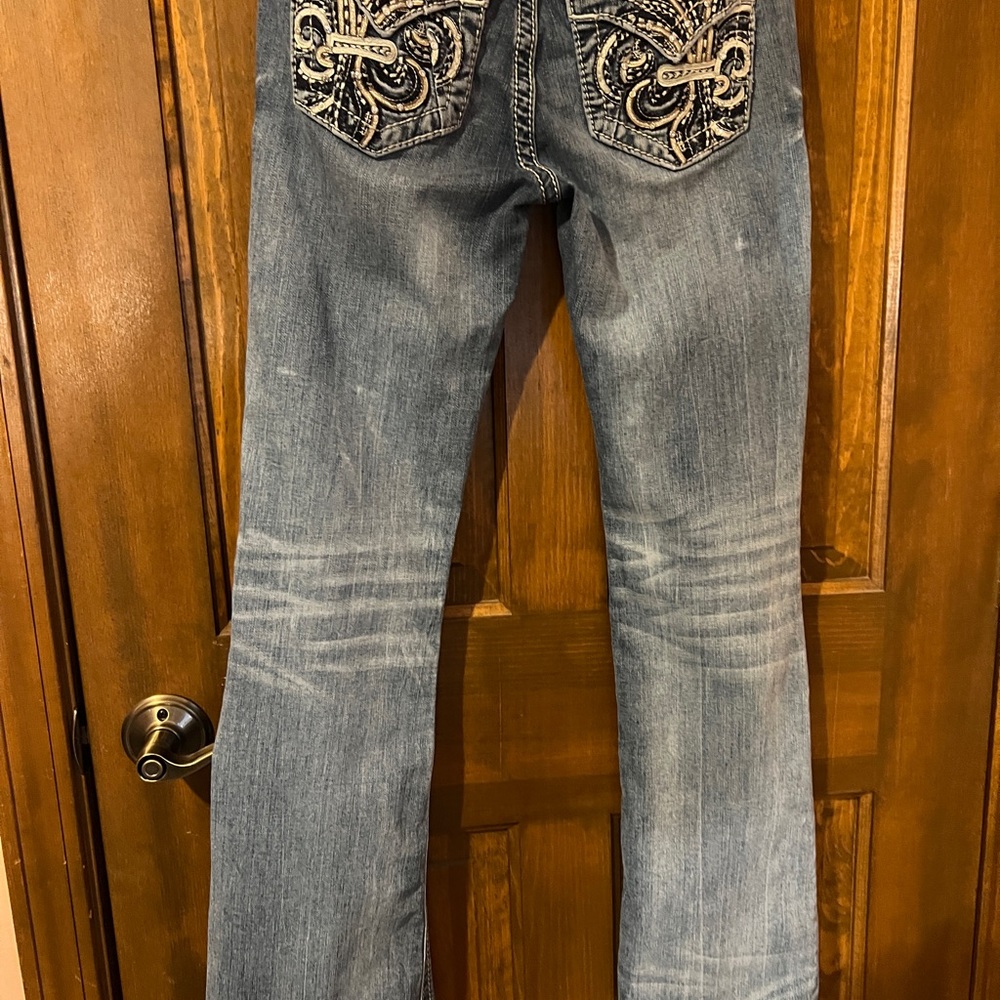Miss Me boot cut distressed jeans in excellent condition. - Picture 3 of 7